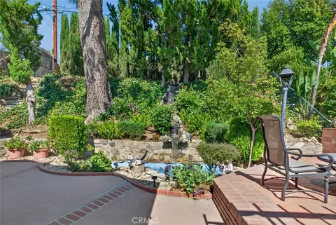 Exterior - 9862 Cabanas, Tujunga, CA 91042 photo 11 of 27