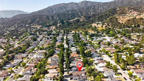 View/Area - 9862 Cabanas, Tujunga, CA 91042 photo 2 of 2