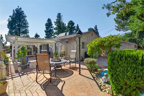 Exterior - 9862 Cabanas, Tujunga, CA 91042 photo 20 of 27
