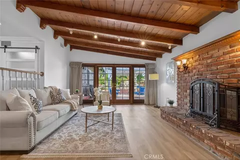 Living - 9862 Cabanas, Tujunga, CA 91042 photo 3 of 3