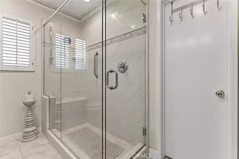 Bath - 9862 Cabanas, Tujunga, CA 91042 photo 4 of 5