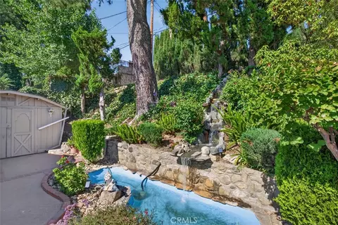 Exterior - 9862 Cabanas, Tujunga, CA 91042 photo 14 of 27