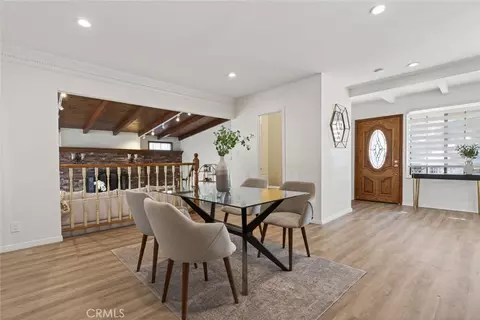 Dining - 9862 Cabanas, Tujunga, CA 91042 photo 2 of 6