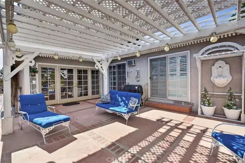 Exterior - 9862 Cabanas, Tujunga, CA 91042 photo 21 of 27