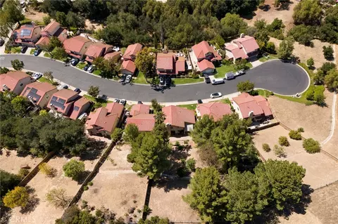 View/Area - 6820 Eaglehaven Ln, Oak Park, CA 91377 photo 3 of 3