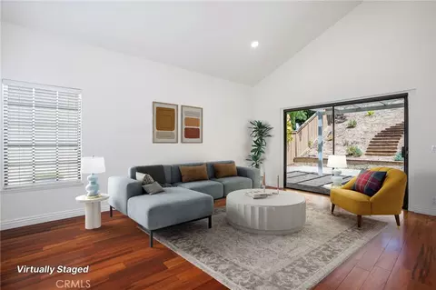 Living - 6820 Eaglehaven Ln, Oak Park, CA 91377 photo 1 of 7