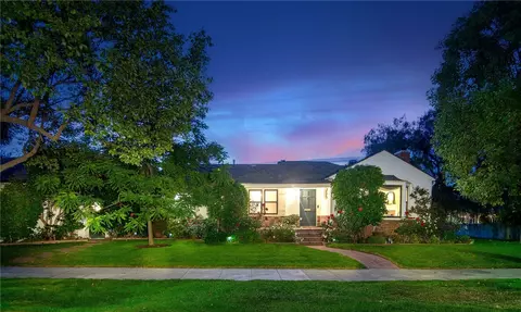 1505 W Parkside Ave, Burbank, CA 91506