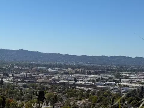 3003 Mesa Verde Dr, Burbank, CA 91504