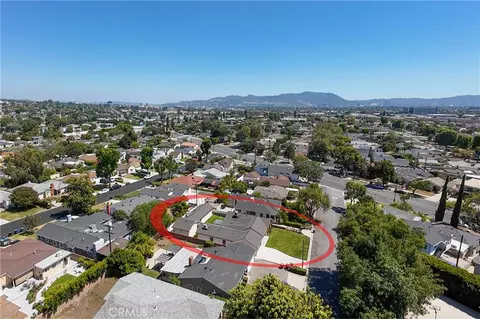 View/Area - 2316 N Parish, Burbank, CA 91504 photo 2 of 4