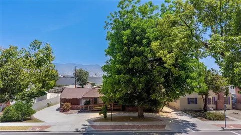 700 S Mariposa St, Burbank, CA 91506
