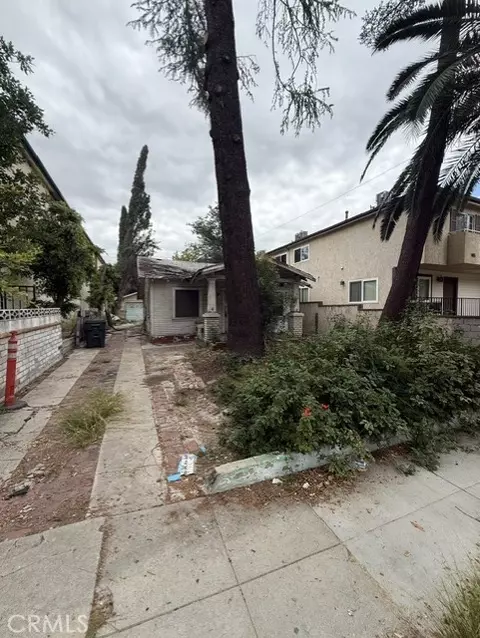 482 E Santa Anita Ave, Burbank, CA 91501