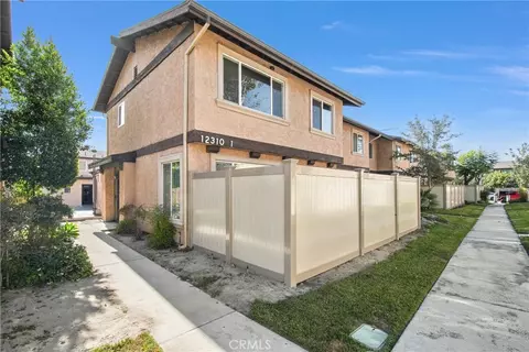 12310 Runnymede #1, North Hollywood, CA 91605