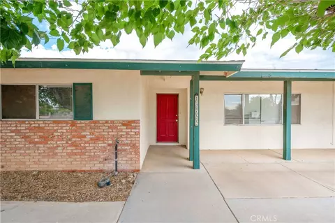Exterior - 13755 Mohawk Rd, Apple Valley, CA 92307 photo 3 of 8