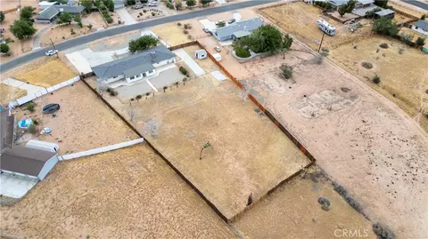 View/Area - 13755 Mohawk Rd, Apple Valley, CA 92307 photo 1 of 9