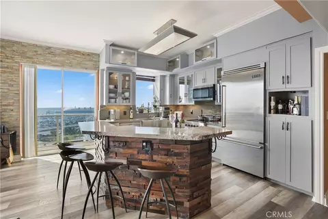 Kitchen - 488 E Ocean, Long Beach, CA 90802 photo 2 of 4