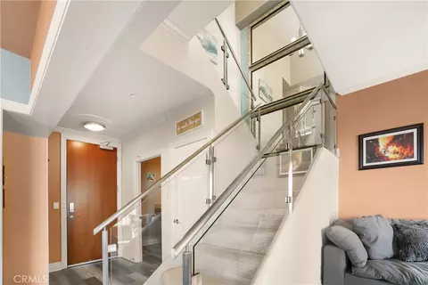 Entry Way - 488 E Ocean, Long Beach, CA 90802 photo 3 of 3