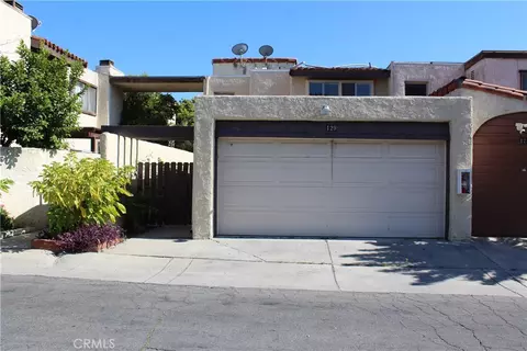 8800 Kester, Panorama City, CA 91402