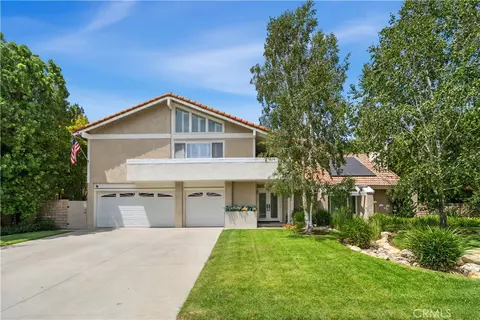 19523 Ballinger St, Northridge, CA 91324