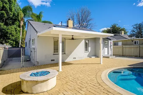 Exterior - 6637 Capps, Reseda, CA 91335 photo 6 of 8