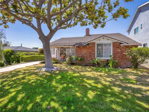 521 Bethany Rd, Burbank, CA 91504