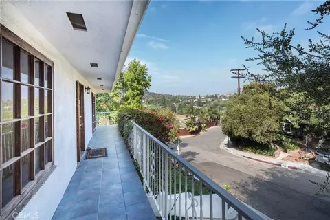 4319 Pampas Rd, Woodland Hills, CA 91364