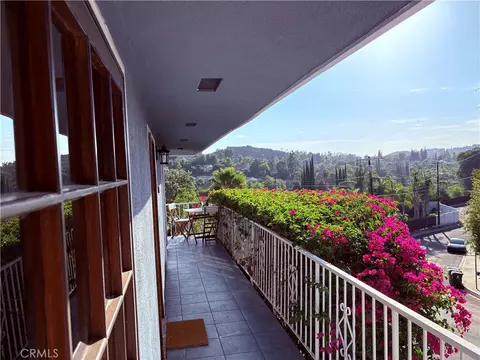 4319 Pampas Rd, Woodland Hills, CA 91364