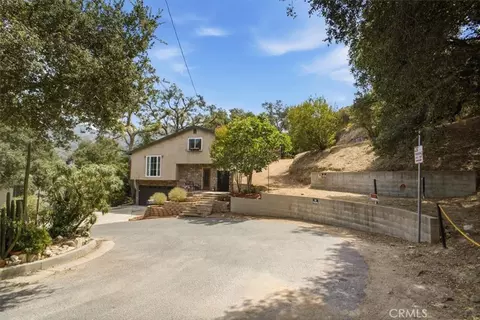 Exterior - 9704 Marcus Ln, Tujunga, CA 91042 photo 1 of 18