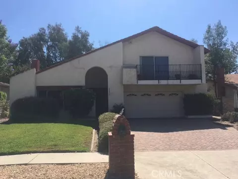 10634 Deering Ave, Chatsworth, CA 91311