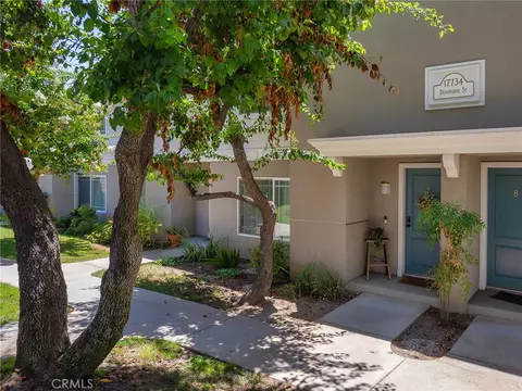 17734 Devonshire St #7, Northridge, CA 91325