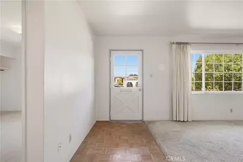 Entry Way - 3138 S M St, Oxnard, CA 93033 photo 1 of 1