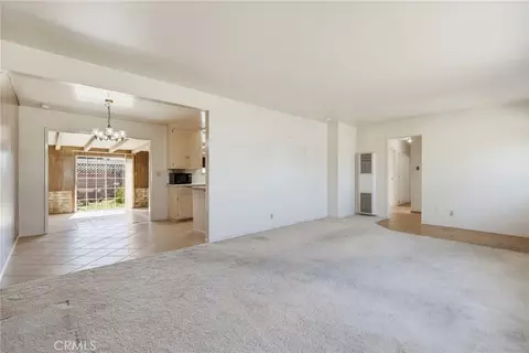 Living - 3138 S M St, Oxnard, CA 93033 photo 5 of 7