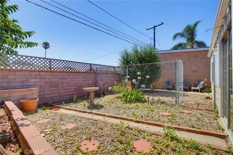 Exterior - 3138 S M St, Oxnard, CA 93033 photo 6 of 8
