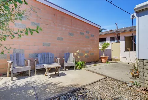 Exterior - 3138 S M St, Oxnard, CA 93033 photo 8 of 8