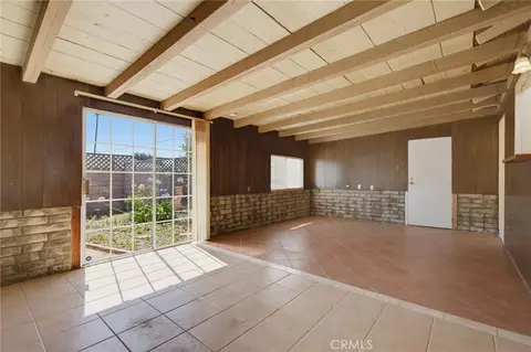 Living - 3138 S M St, Oxnard, CA 93033 photo 7 of 7