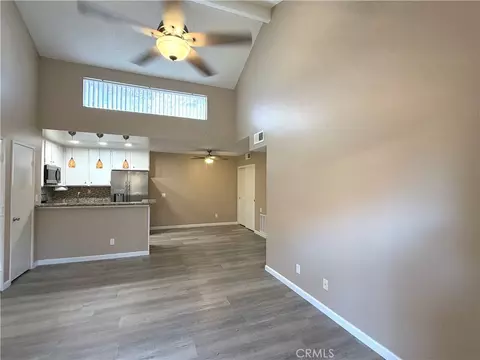 18750 Mandan #1116, Canyon Country, CA 91351