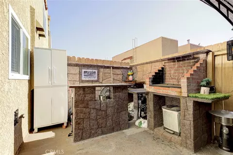Exterior - 10260 Plainview Ave #22, Tujunga, CA 91042 photo 7 of 10