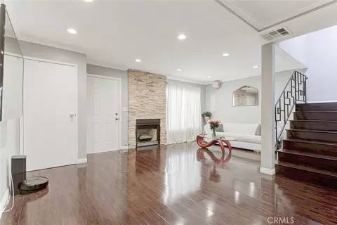 Living - 10260 Plainview Ave #22, Tujunga, CA 91042 photo 1 of 6