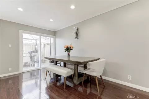 Dining - 10260 Plainview Ave #22, Tujunga, CA 91042 photo 1 of 1
