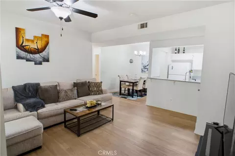 24115 Del Monte Dr #71, Valencia, CA 91355