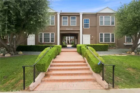 15034 Dickens St #4, Sherman Oaks, CA 91403