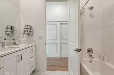 Bath - 29455 Corte Halcon, Valencia, CA 91354 photo 1 of 3