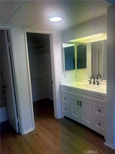 Bath - 4545 Alamo #G, Simi Valley, CA 93063 photo 1 of 1