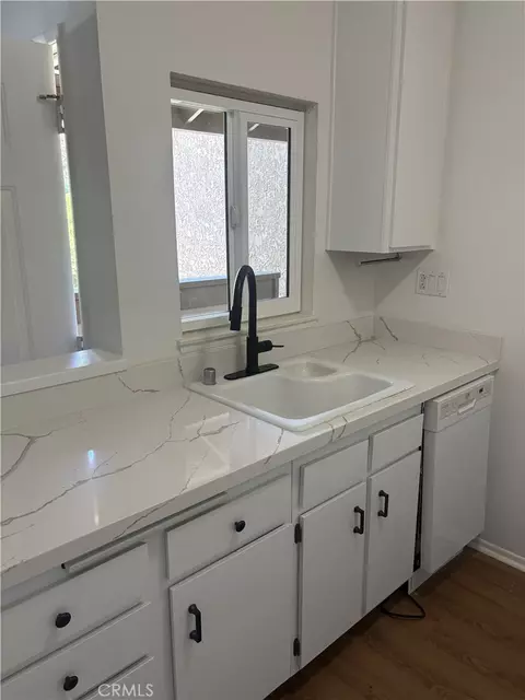 Kitchen - 4545 Alamo #G, Simi Valley, CA 93063 photo 2 of 4