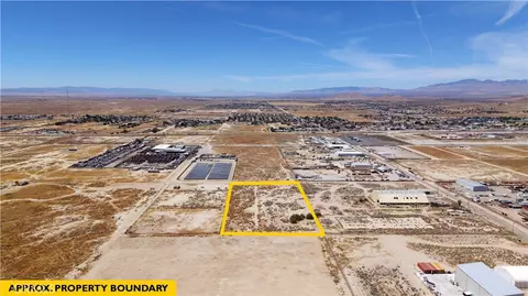 0 15th St Orange St, Rosamond, CA 93560 photo 13