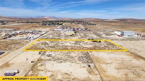 0 15th St Orange St, Rosamond, CA 93560 photo 4