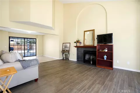 Living - 5389 Evergem Ave, Palmdale, CA 93552 photo 5 of 7