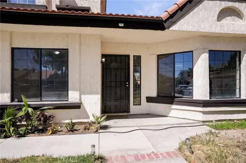 Exterior - 5389 Evergem Ave, Palmdale, CA 93552 photo 2 of 6