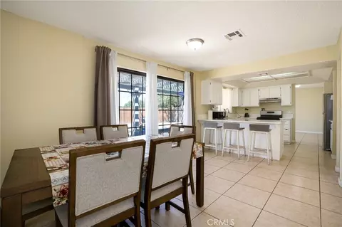 Dining - 5389 Evergem Ave, Palmdale, CA 93552 photo 4 of 4