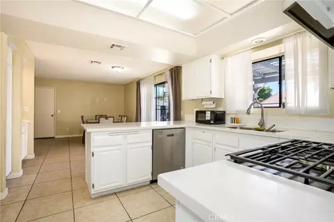 Kitchen - 5389 Evergem Ave, Palmdale, CA 93552 photo 2 of 3