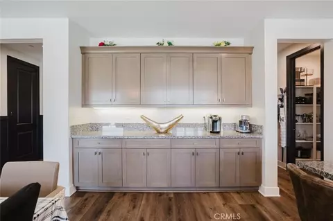 Entry Way - 18930 Carranza Ln, Saugus, CA 91350 photo 3 of 11